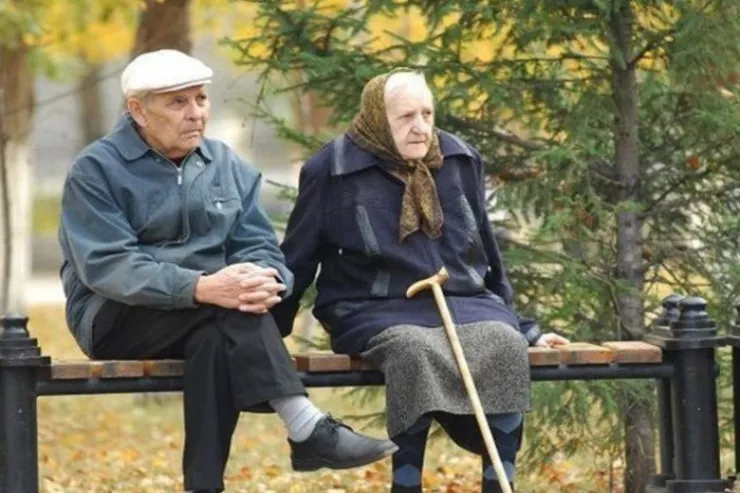 Pensiyaya çıxmasına 2 il qalan  vətəndaşlarla bağlı MARAQLI TƏKLİF 