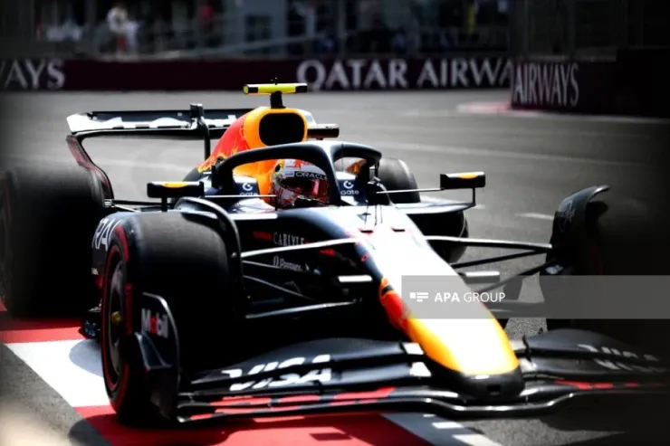 “Formula 1”:  Ferstappen ikiqat Bakı çempionudur!
