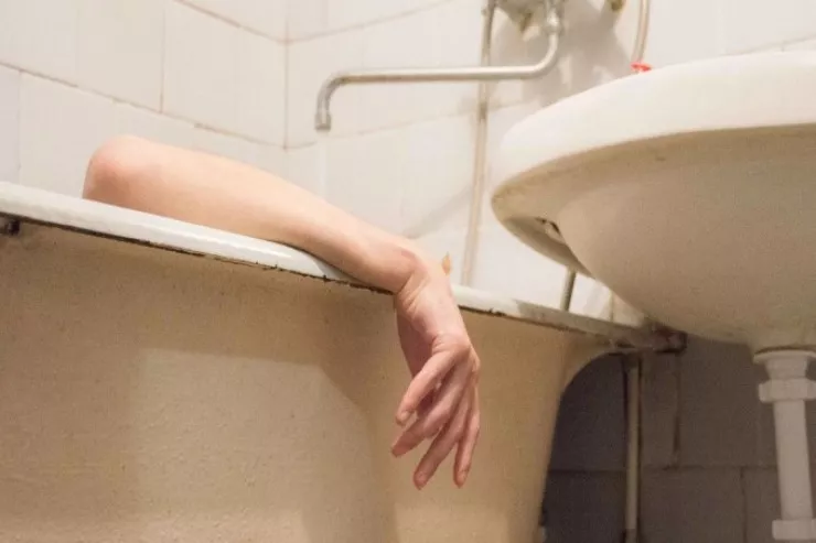 Siyəzəndə dəm qazı  faciəsi: qadın hamamda öldü  