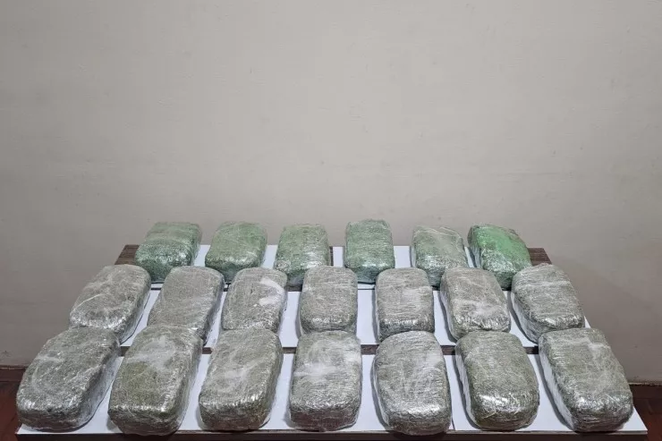 İrandan külli miqdarda narkotik keçirilməsinin qarşısı alındı 