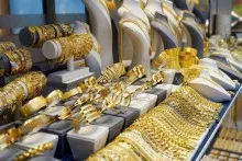 Qızılın qiyməti bir yerdə dayanmır: nə vaxt alsaq, uduzmarıq?  - AÇIQLAMA