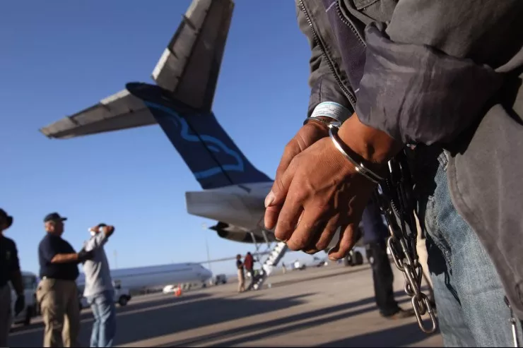 13 il axtarışda olan azərbaycanlı BAKIYA GƏTİRİLDİ 