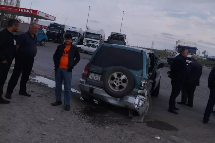 Göygöldə qəza olub, yaralılar var 