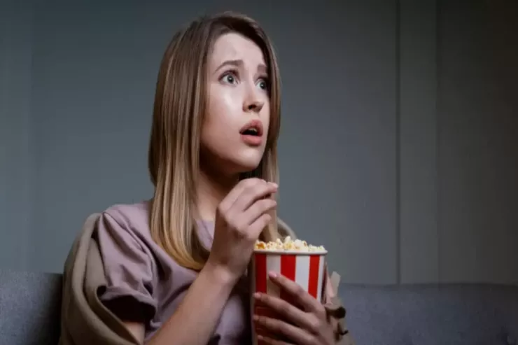 Üzünüzü  güldürəcək   3 serial