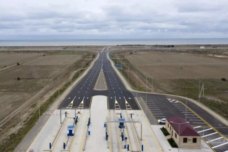 Ödənişli yollarda sürət həddi 130 km/saat oldu 