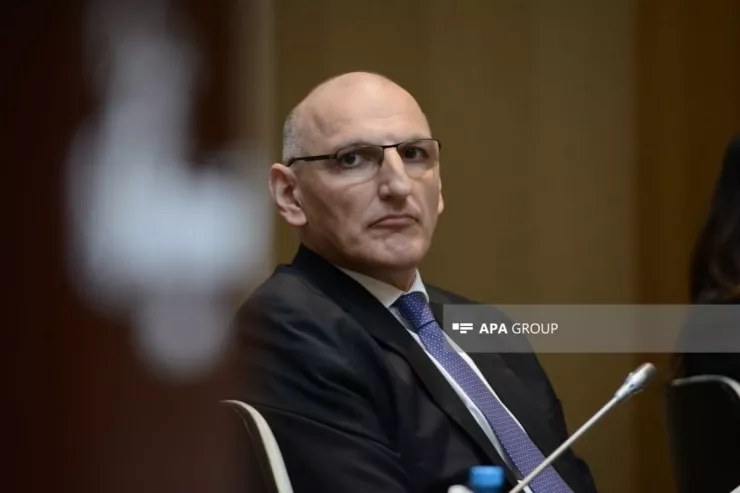 "Bizim yanaşmamız “qazan-qazan” prinsipinə əsaslanır" - Elçin Əmirbəyov 