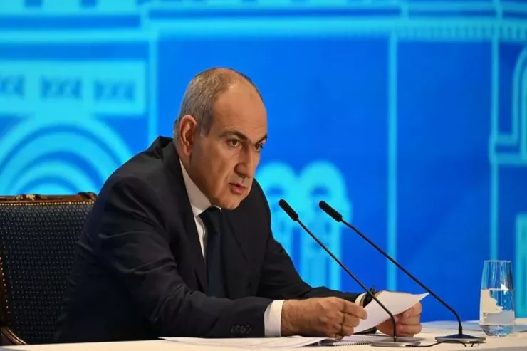 "Bu, sülhün mümkün olmaması deməkdir"  - Paşinyan yeni Konstitusiyanın vacibliyindən danışdı