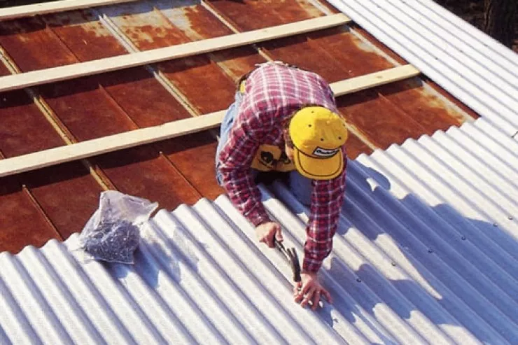 Göygöldə FACİƏVİ ÖLÜM:  şifer kişinin boynunu kəsdi