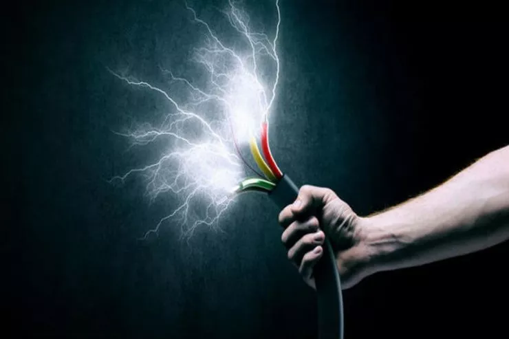 Tovuzda 6 yaşlı uşağı cərəyan vurub öldürdü 