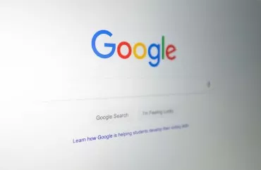 “Google” yeni AI funksiyasını  cəmi bir gün sonra ləğv etdi