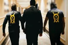 Sahibkarlardan rüşvət alan vəzifəli şəxslər həbs olundu 