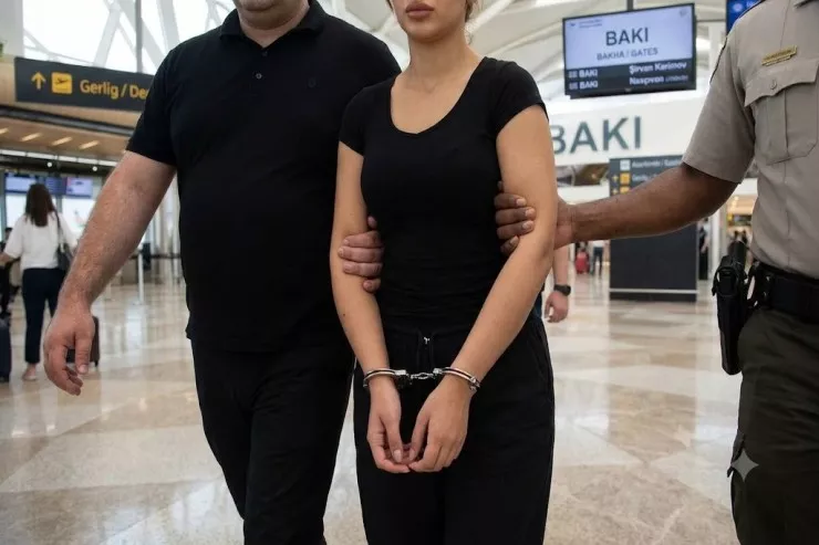 Tiktoker "Melisa"  hava limanında saxlanıldı