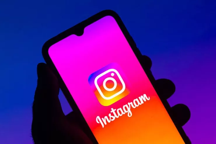 "Instagram"da söyüş yazan  gənc HƏBS EDİLDİ