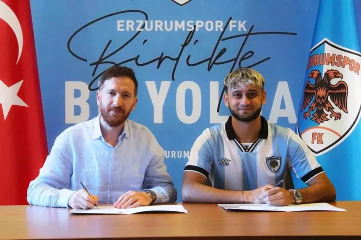 Nəriman Axundzadə "Erzurumspor"la rəsmən müqavilə imzaladı 