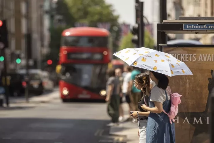 Britaniyada 30 illik isti hava rekordu  yeniləndi
