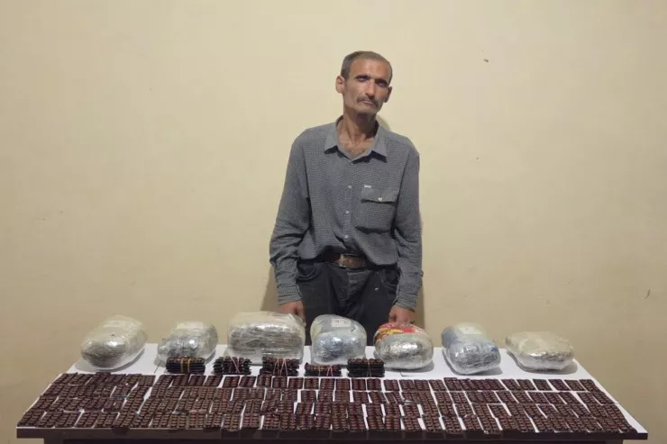 Azərbaycana külli miqdarda narkotik  gətirən iranlı TUTULDU