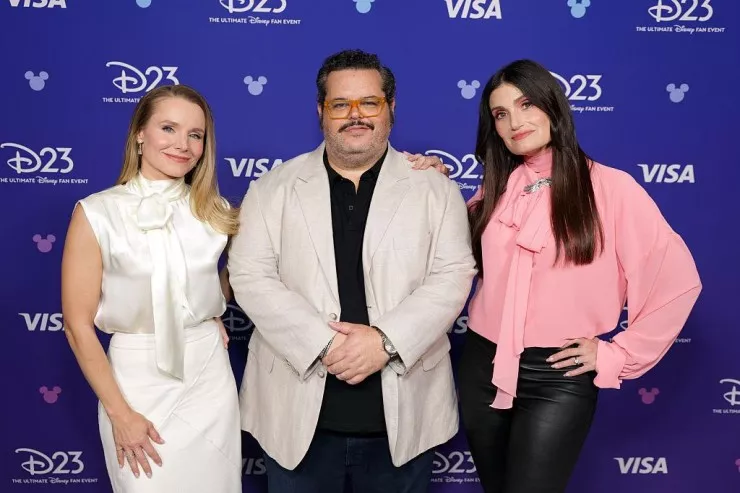 “Frozen”  ulduzları illər sonra yenidən bir arada