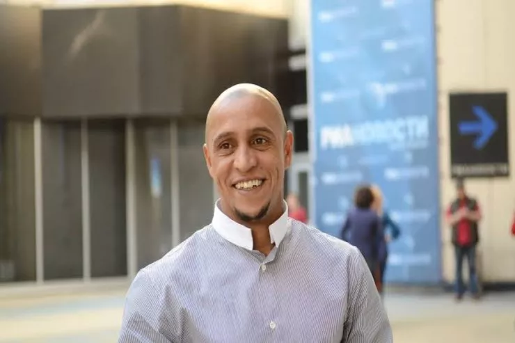 Roberto Karlos da İslamı   qəbul etdi