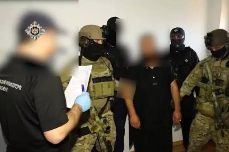 DTX-dan xüsusi əməliyyat:  17 il beynəlxalq axtarışda olan şəxs Azərbaycana gətirildi
