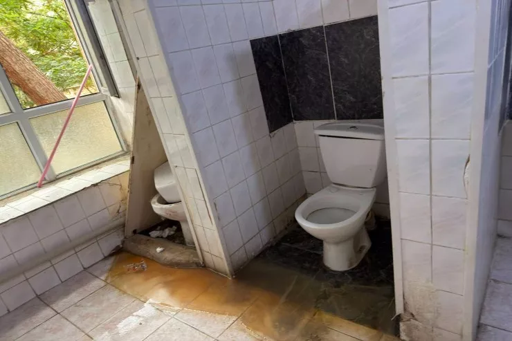 Bakıda uşaq xəstəxanasında  RƏZALƏT - FOTO 