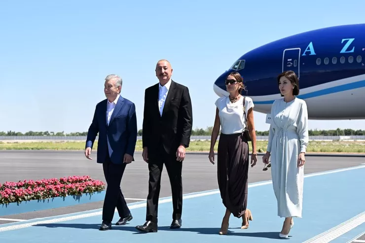 Prezident və xanımı Buxarada belə qarşılandı - FOTOLENT 