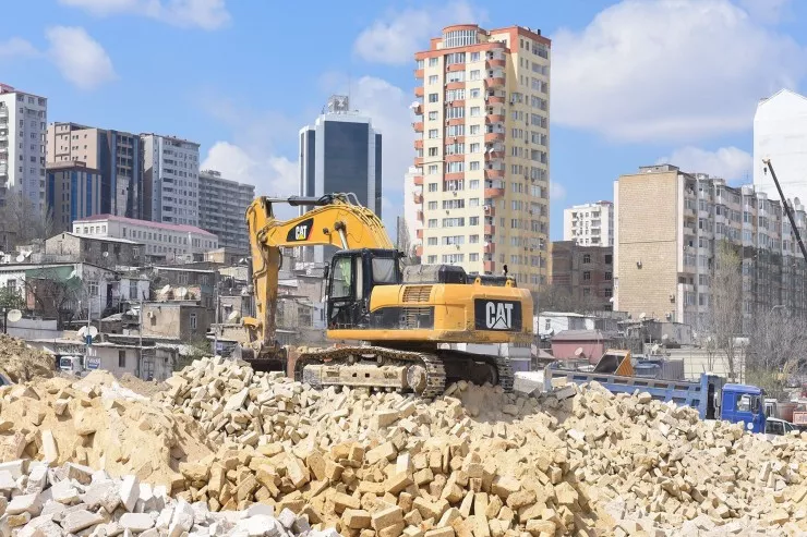 Bakının bu hissəsində binalar sökülə bilər 
