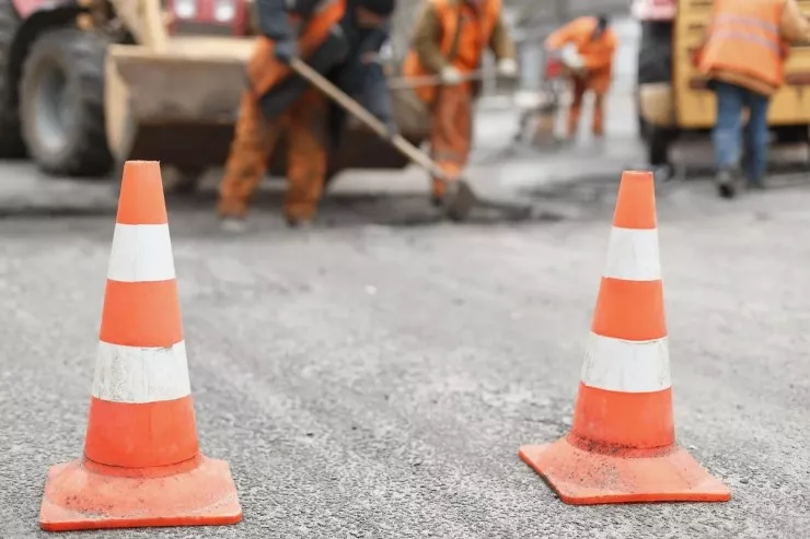 Bakıda daha bir yol  təmirə bağlanır 