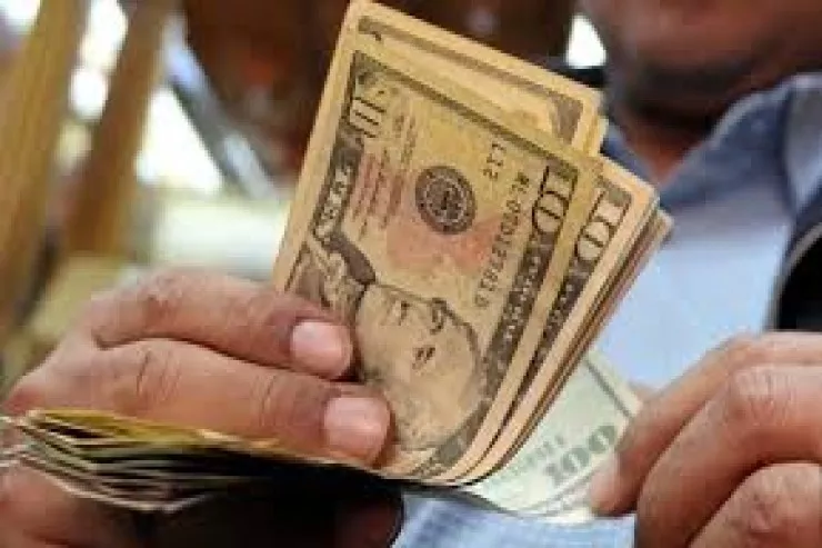 Məşhurların inanılmaz xərcləmə  vərdişləri: Bir gündə 150 min 