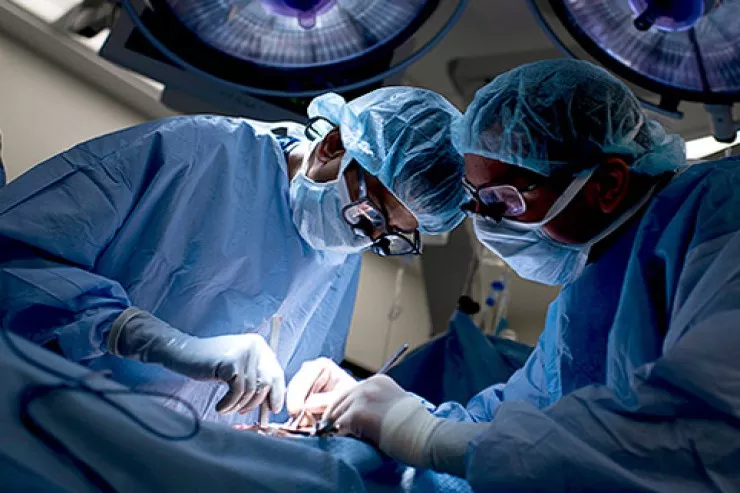 Reklamlarla xəstələri zərərçəkənə çevirən həkimlər - ARAŞDIRMA 