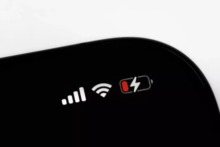 Niyə "iPhone"nin batareyası tez bitir?  - Bir toxunuşla  həll edin