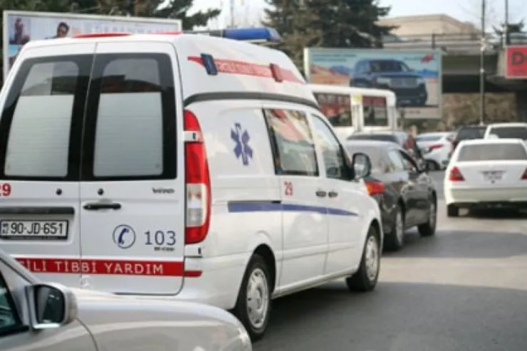 Bakıda təhsil ocağında daha bir hadisə - Şagird xəstəxanalıq oldu 