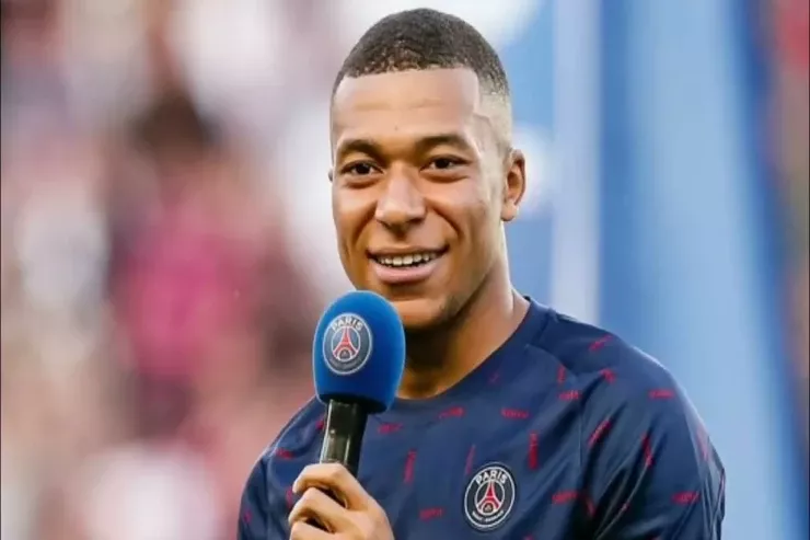 Mbappe PSJ-dən 6 milyon avro  tələb edir
