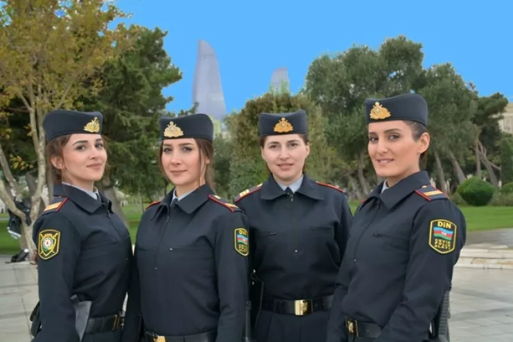 DİN qadın polis axtarır - ŞƏRTLƏR 