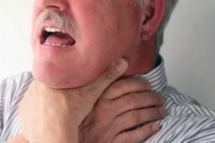 Bakıda DƏHŞƏT:  kişi öz qanında boğulub öldü