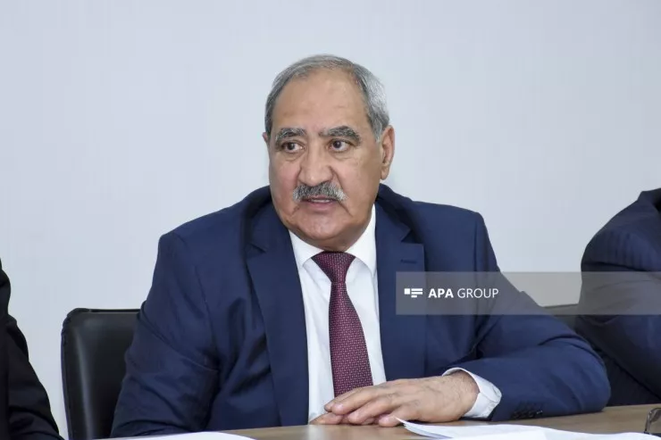 Fəzail Ağamalı vəfat etdi 