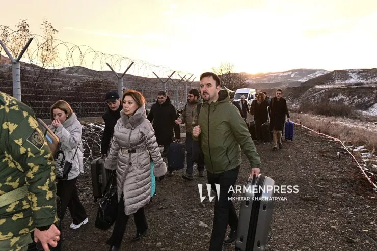 Azərbaycan nümayəndə heyəti Ermənistanda - FOTOLENT 