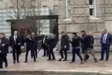 Vaşinqtonda radikal qrup Azərbaycan dövlətinin rəhbərliyinə qarşı təxribat törətmək istədi - VİDEO 