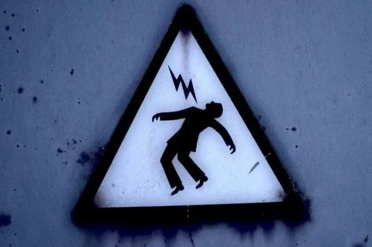 Goranboyda uşağı "tok" vurdu, hər yeri yandı 