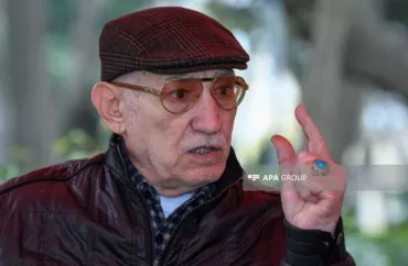 “Onlar bədəni, sinəsi...