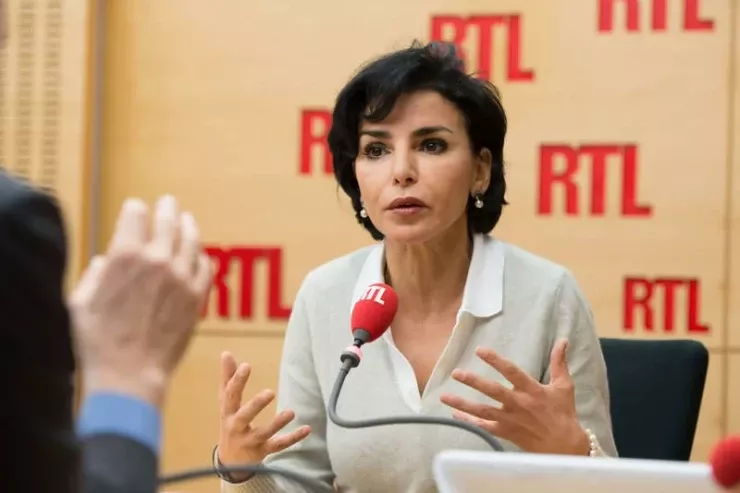 Fransanın mədəniyyət naziri istefa verdi 