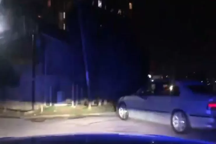 Abşeronda BMW ilə "avtoş"luq edən həbs olundu - VİDEO 