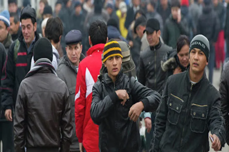 Rusiya 20 azərbaycanlı miqrantı  zorla Ukrayna ilə müharibəyə  göndərir