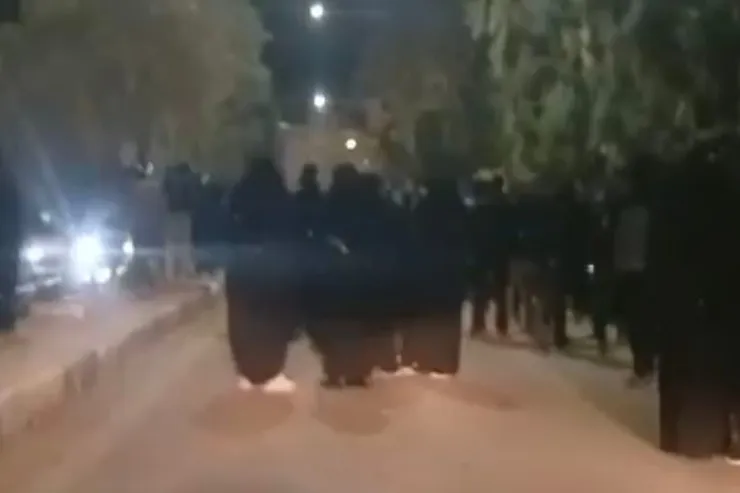 İranda etirazların 9-cu günü:  Hicablı qadınlar da üsyana qoşuldu - VİDEO 