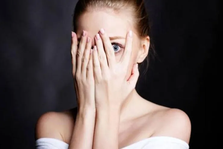 Qorxu və fobiadan  necə qorunmaq olar? - Mütəxəssislə müsahibə