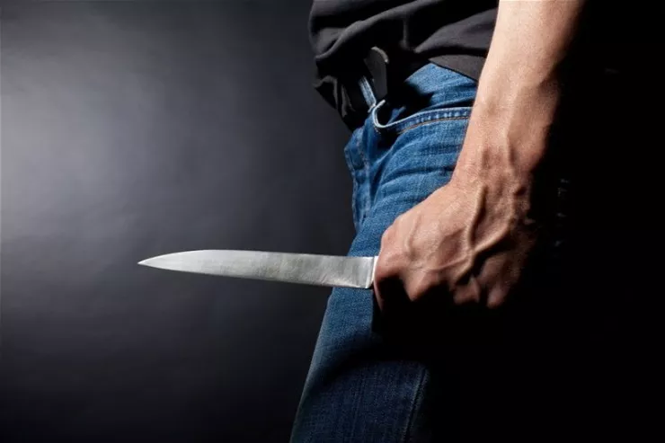 Tovuzda körpələr evinin müdirini  keçmiş əri bıçaqladı 