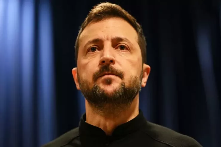 Zelenski: Rusiya Ukraynaya qarşı  kütləvi zərbələrə  hazırlaşır