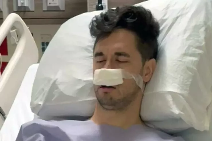 Narkozdan ayılıb heç bilmədiyi dildə  danışdı