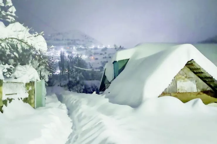 85 sm qar yağıb  - FAKTİKİ HAVA