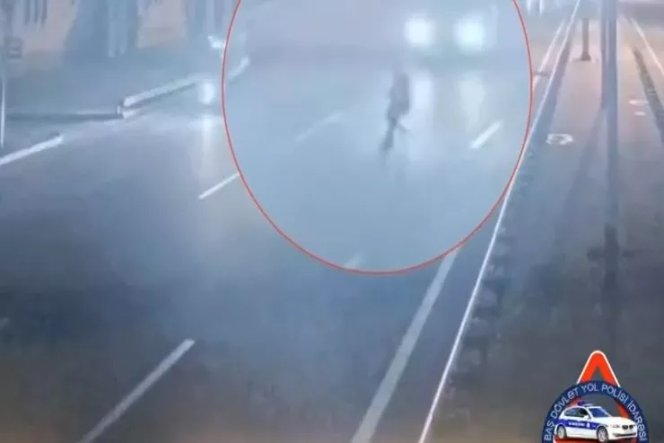 Bakıda gecə yolu keçən qadını maşın vurub öldürdü - HƏSSAS GÖRÜNTÜLƏR 