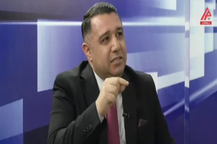 Küçədə söyə bilmədiklərini  sosial şəbəkədə “baltayanlar” -VİDEO 